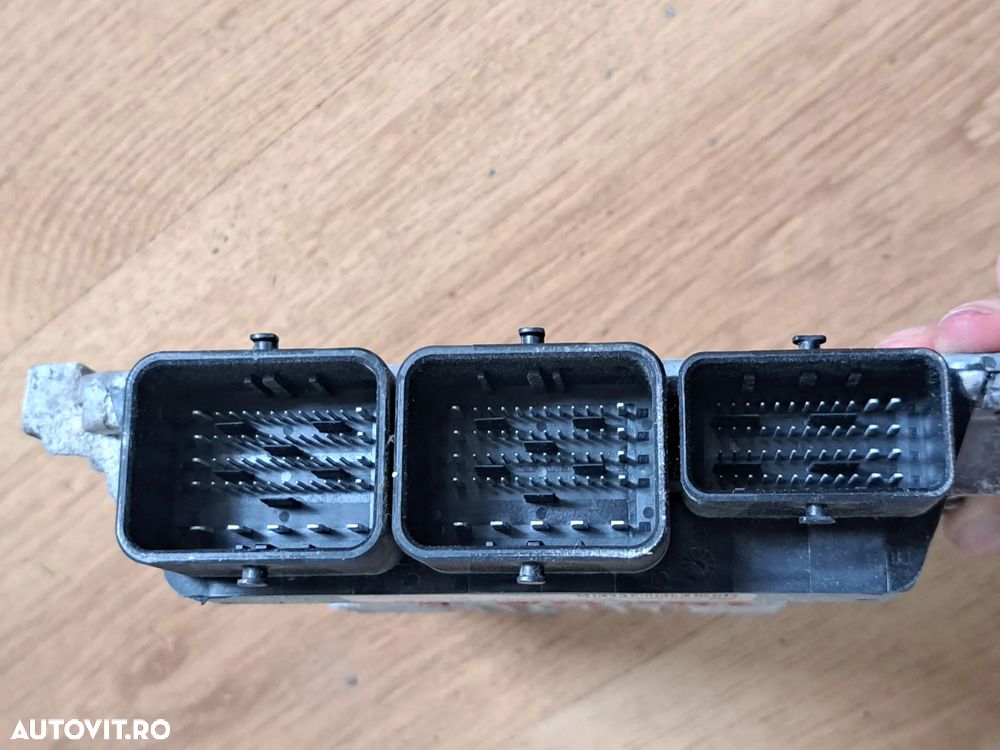 Calculator motor unitate de control ECU original Ford Focus 3 1.6tdci - 4