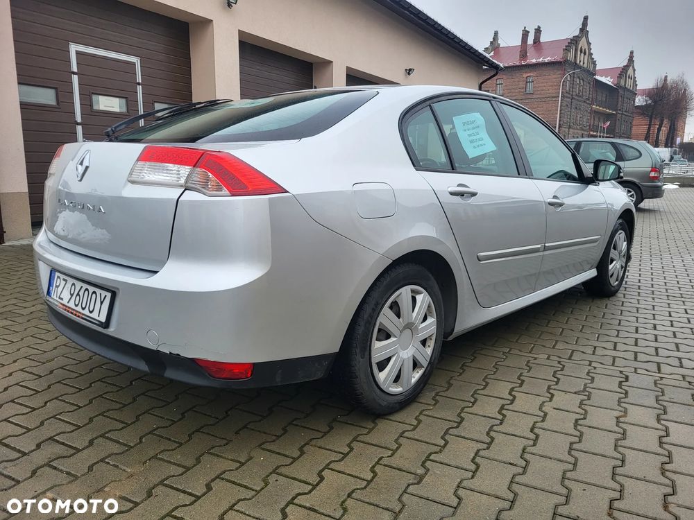 Renault Laguna 1.6 Authentique - 5