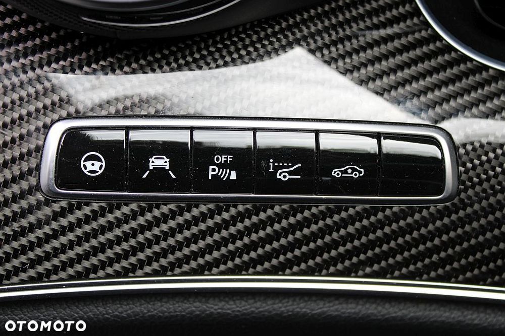 Mercedes-Benz Klasa E AMG 63 S 4-Matic+ - 21