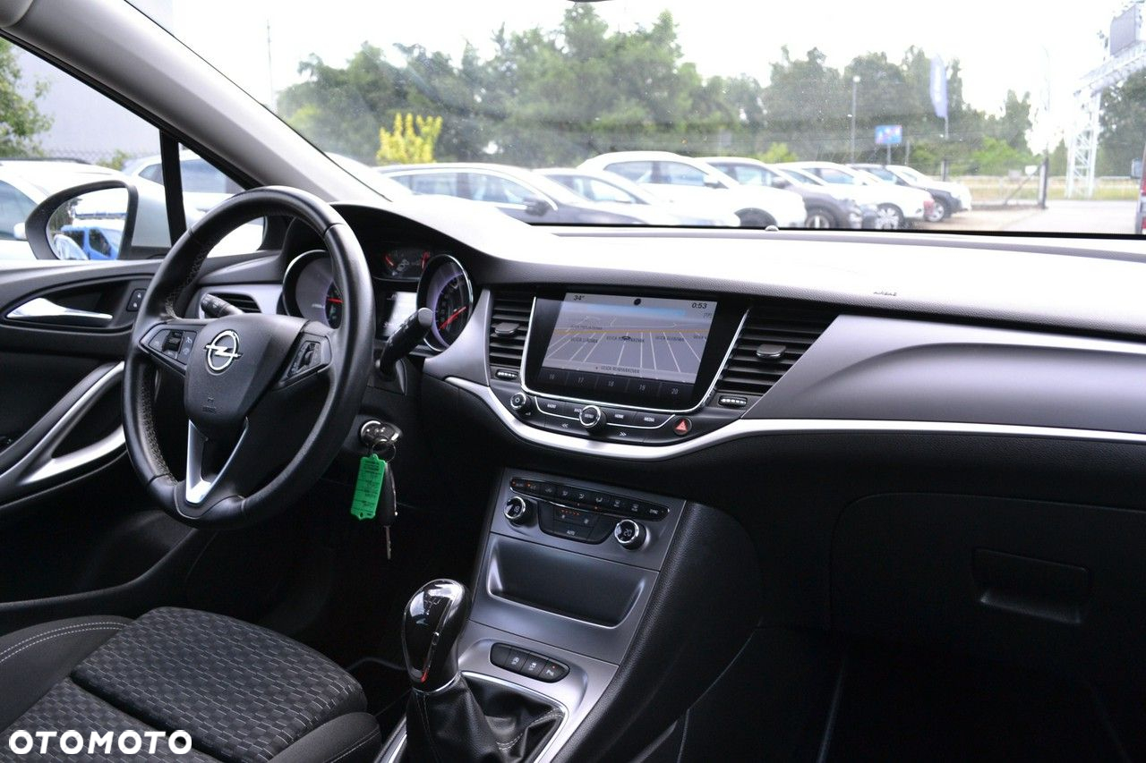 Opel Astra - 12