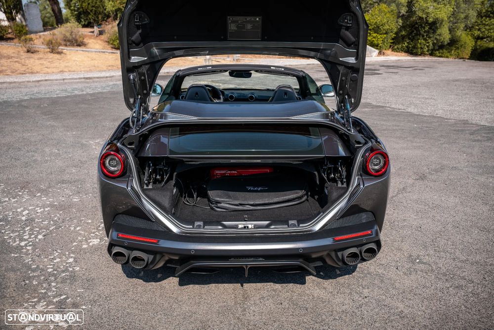 Ferrari Portofino 3.9 Twin-Turbo V8 - 24