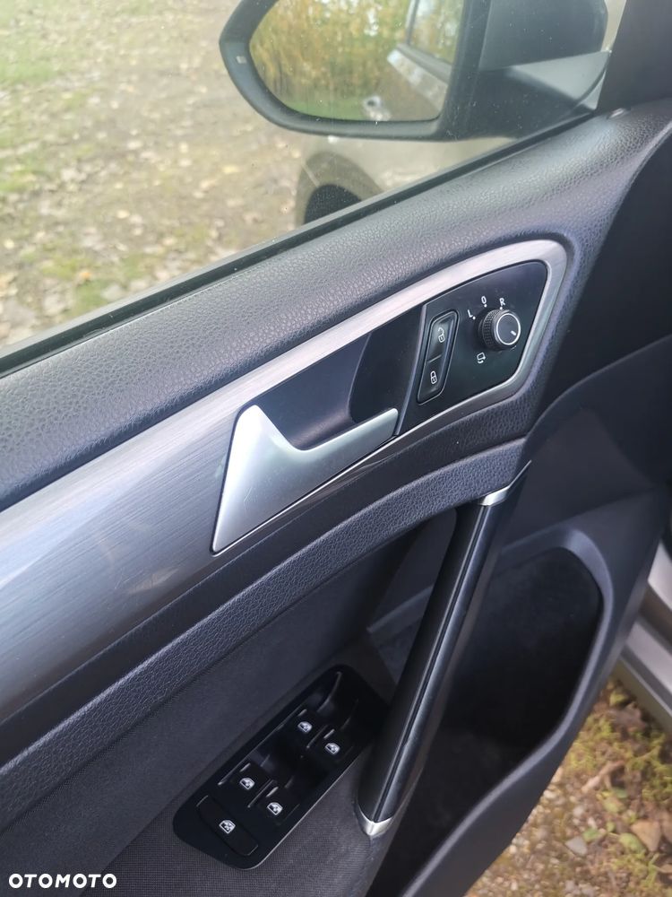 Volkswagen Golf - 19