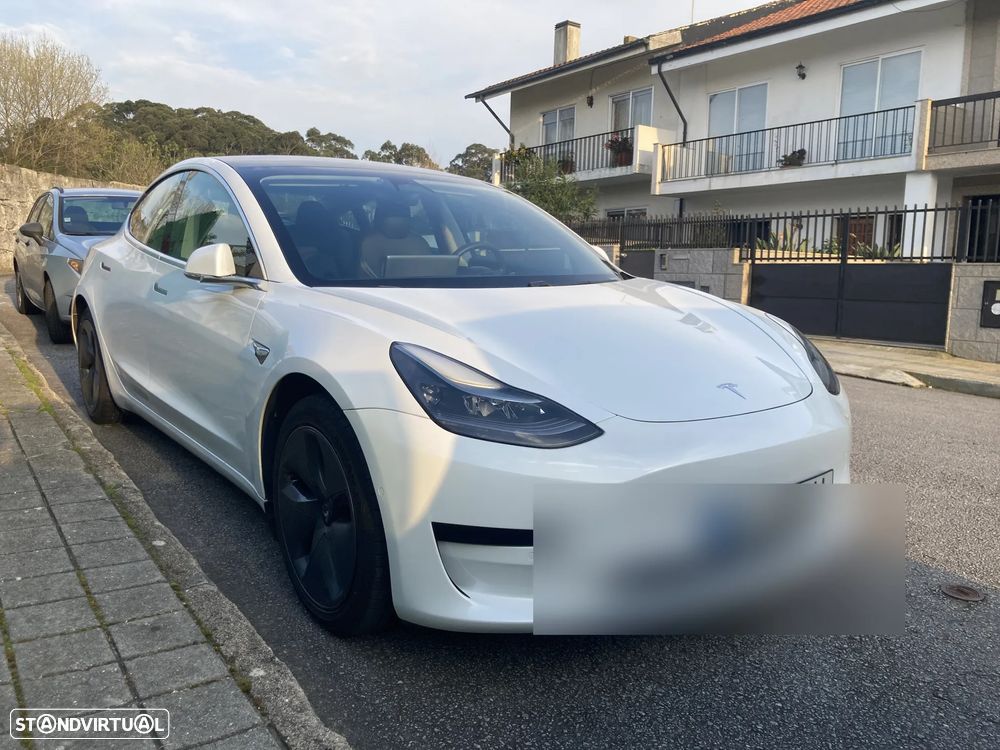 Tesla Model 3 Standard Range Plus RWD - 1