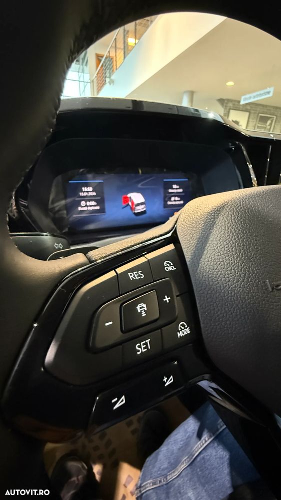 Ford Tourneo Connect 1.5L LWB PHEV Titanium - 13