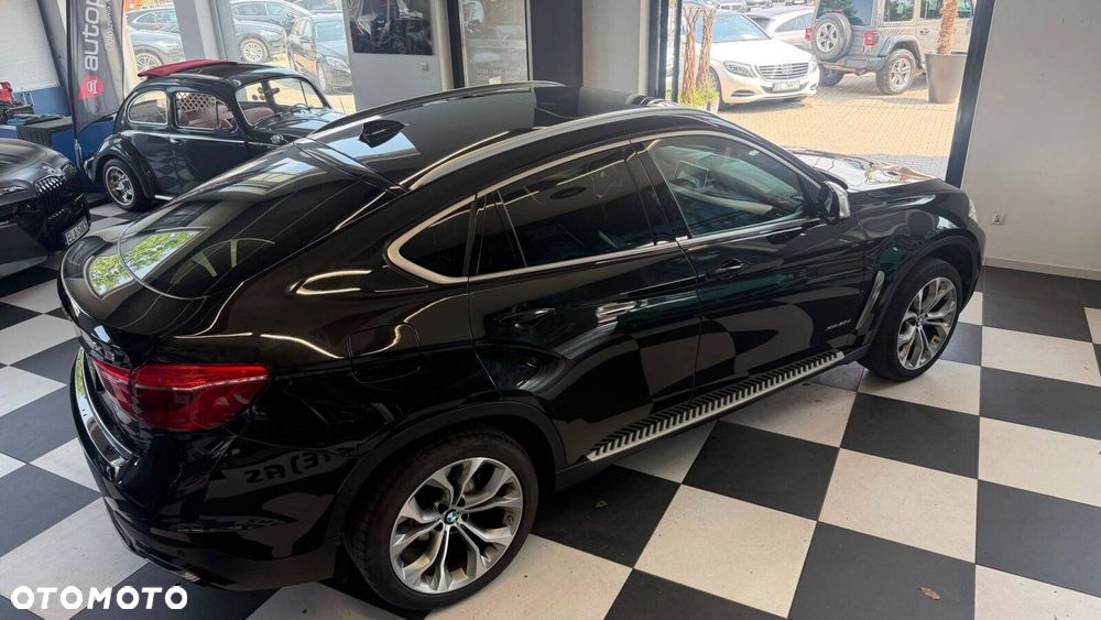 BMW X6 - 15