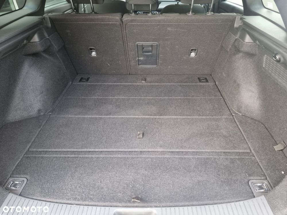 Hyundai i30 1.5 T-GDI 48V Smart - 23
