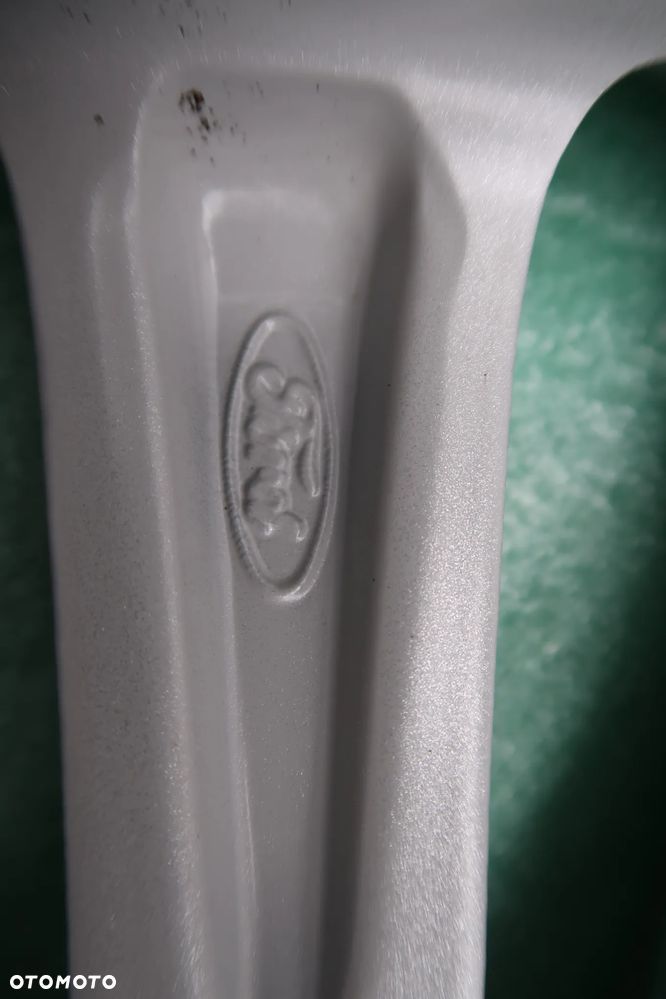 AA3 Felga Ford F1EC-1007-C1A  7x17et50 - 10