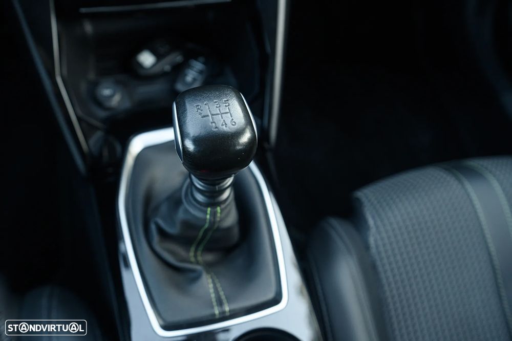 Peugeot 2008 PureTech 130 Stop&Start GT-Line Edition - 40