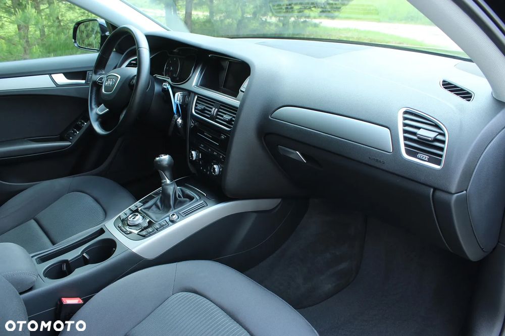 Audi A4 Limousine 2.0 TDI - 23