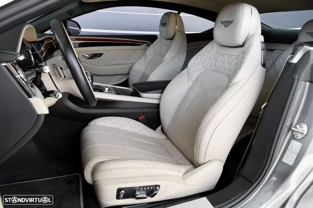 Bentley Continental GT W12 - 8