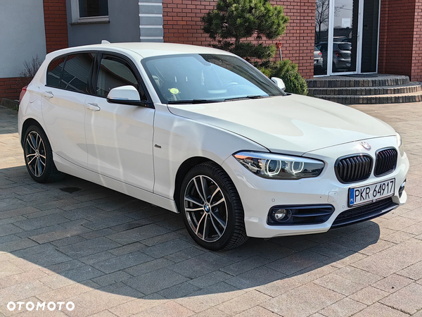BMW Seria 1 120d Sport Line sport