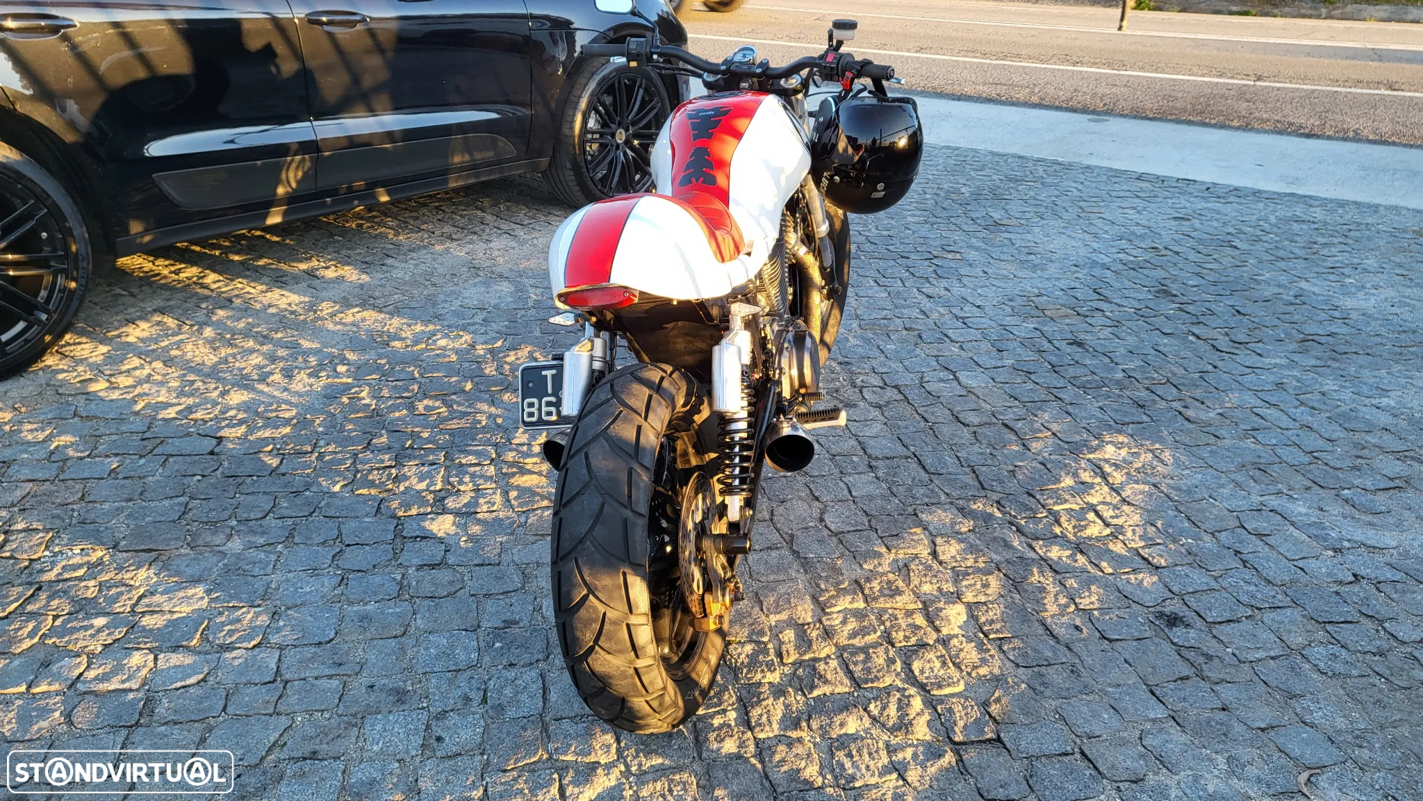 Suzuki VX 800 Café Racer - 6
