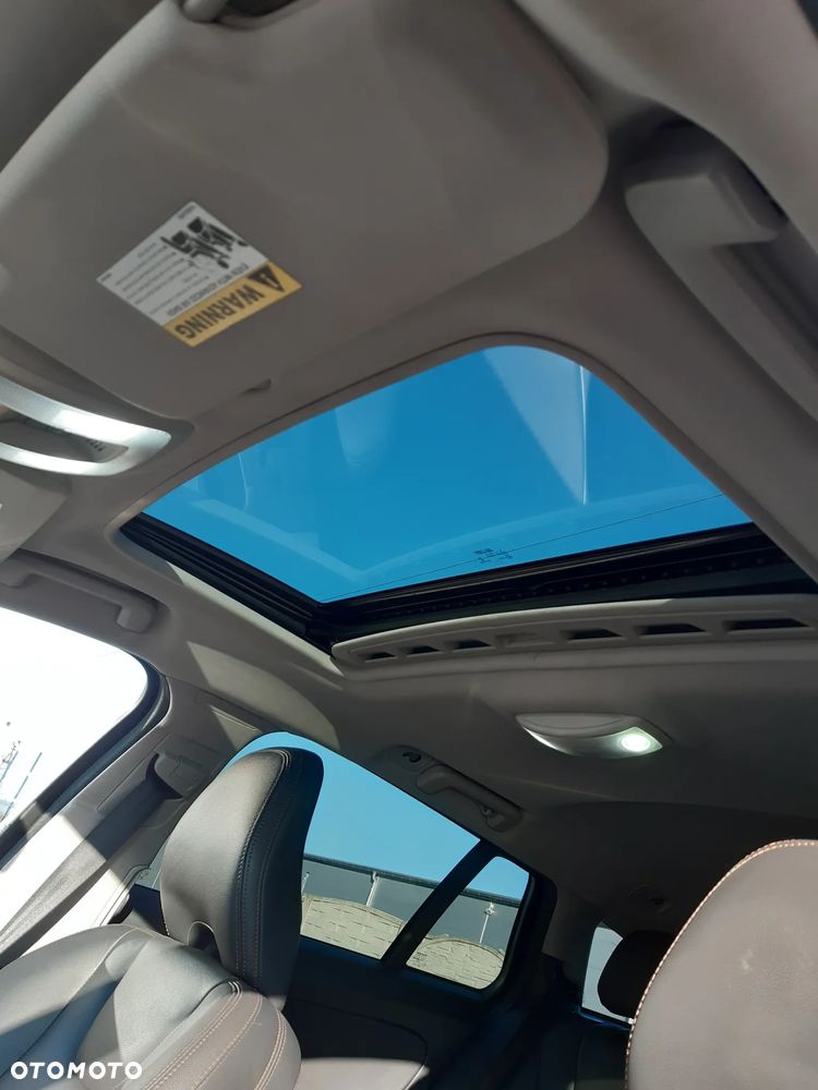 Volvo V60 Cross Country - 20