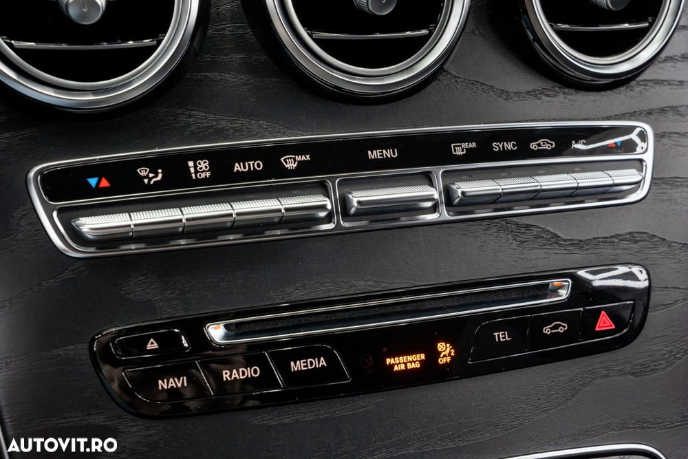 Mercedes-Benz GLC 350 d 4Matic 9G-TRONIC AMG Line - 37
