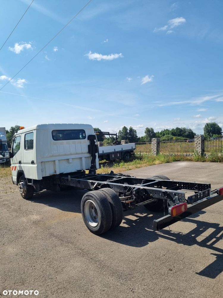 Mitsubishi Canter Fuso 7C18D - 6
