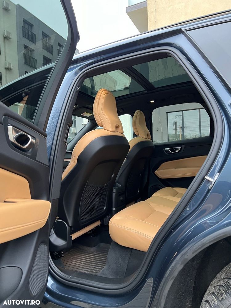 Volvo XC 60 Recharge T6 Twin Engine eAWD Inscription Expression - 10