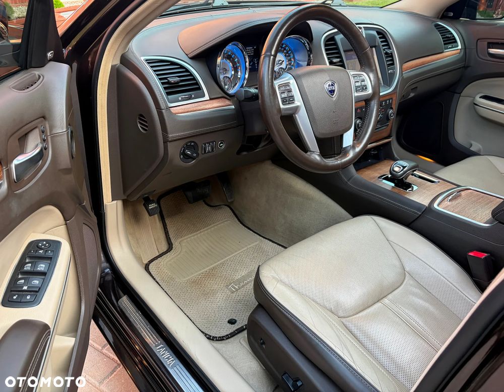 Lancia Thema 3.6 V6 VVT 24V Automatik Executive - 3