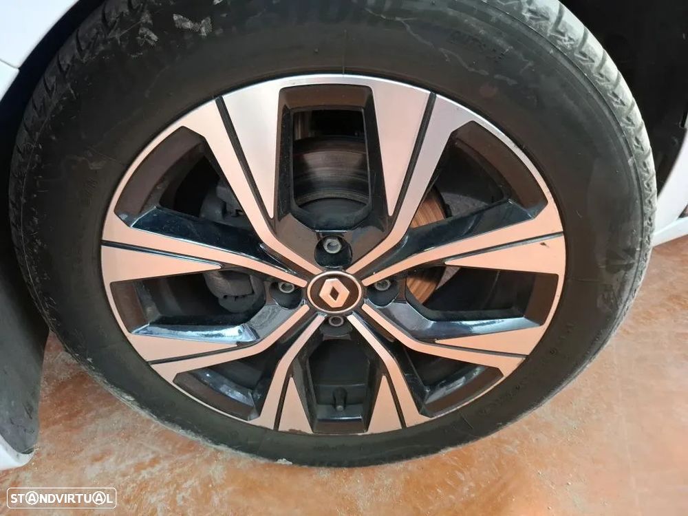 Renault Clio 1.0 TCe Intens CVT - 6