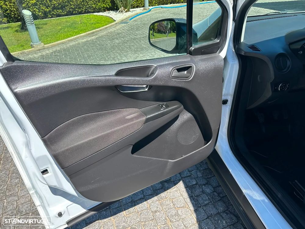 Ford Transit Connect 1.5 TDCi 220 L1 Trend - 13