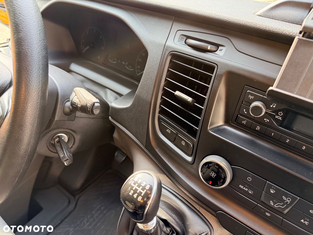 Ford Transit Custom - 20