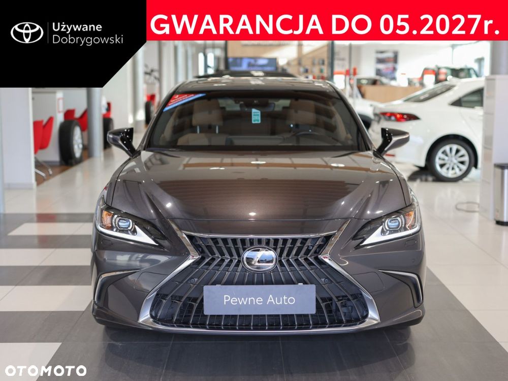Lexus ES - 2
