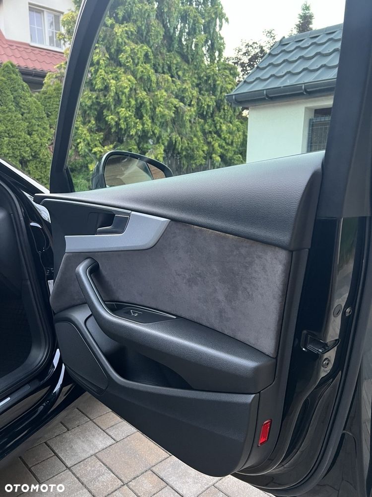 Audi A4 Avant 2.0 TDI Quattro S tronic - 9
