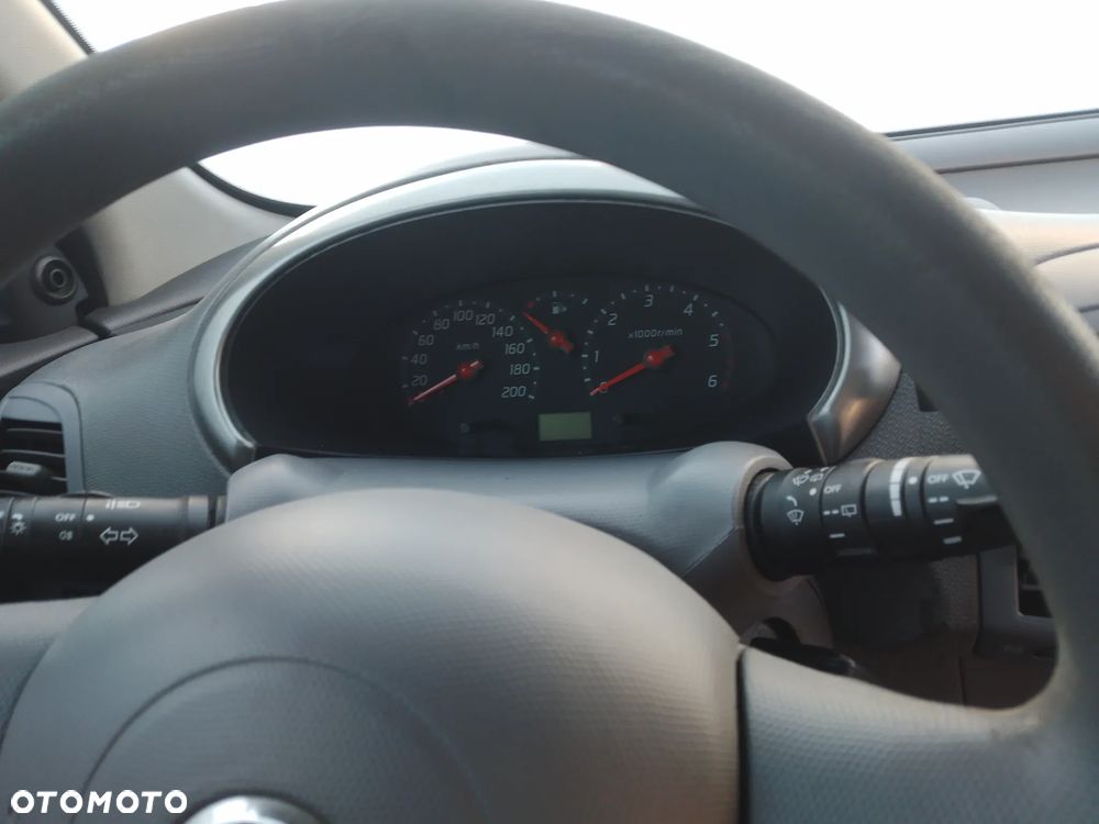 NISSAN MICRA K12 03-07 BŁOTNIK PRZÓD PRZEDNI PRAWY LEWY Z11 - 15