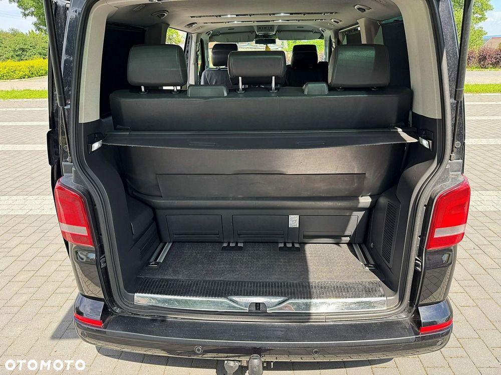 Volkswagen Multivan - 23