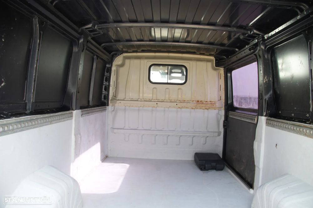 Peugeot Boxer Maxi Longa 2.0BlueHDI 163cv L2H1 - 7