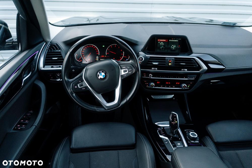 BMW X3 xDrive20i - 16