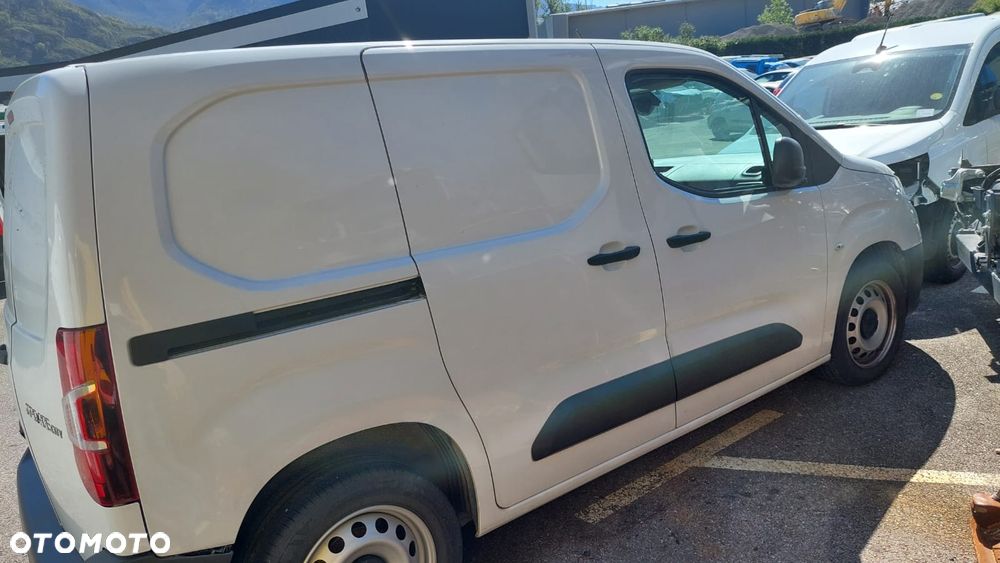 Toyota proace city - 4