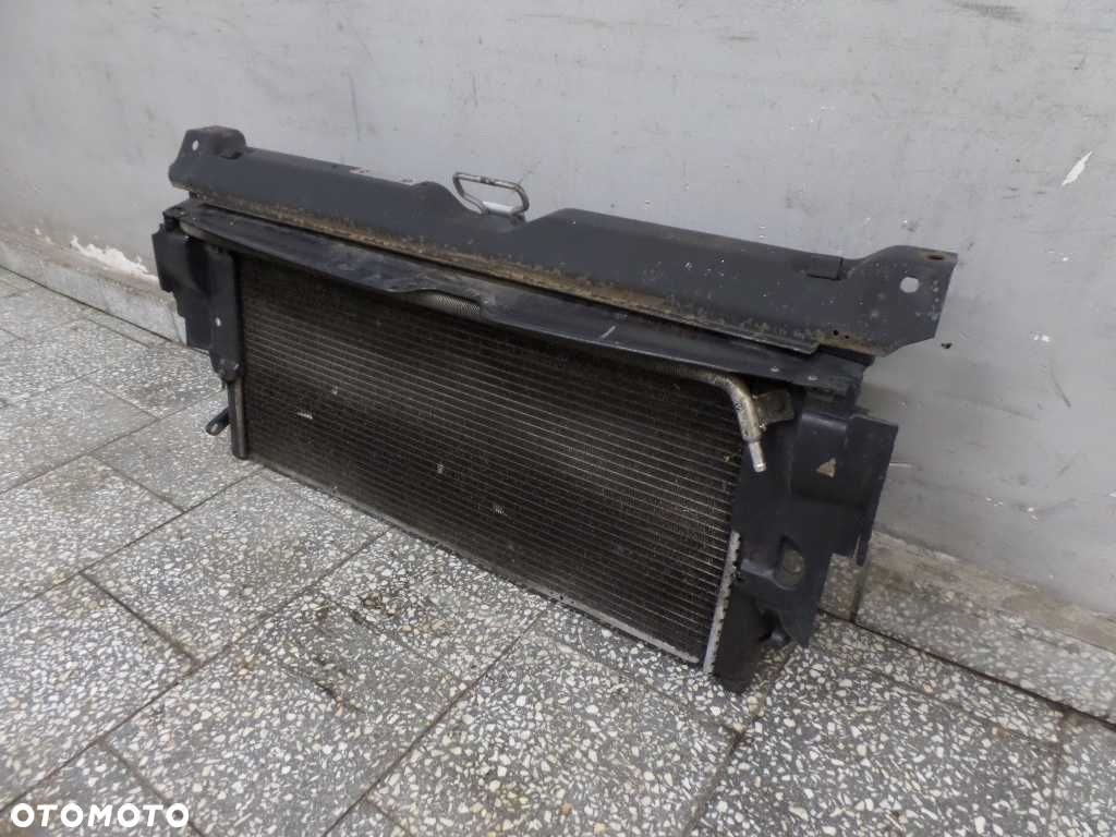 VW T4 MULTIVAN CARAVELLE 91-99 1.9 2.4 CHLODNICA WENTYLATOR PAS PRZEDNI 701422091A 701121207B - 3