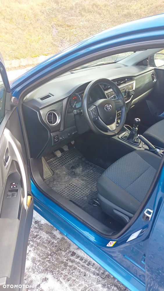Toyota Auris 1.4 D-4D Comfort - 8