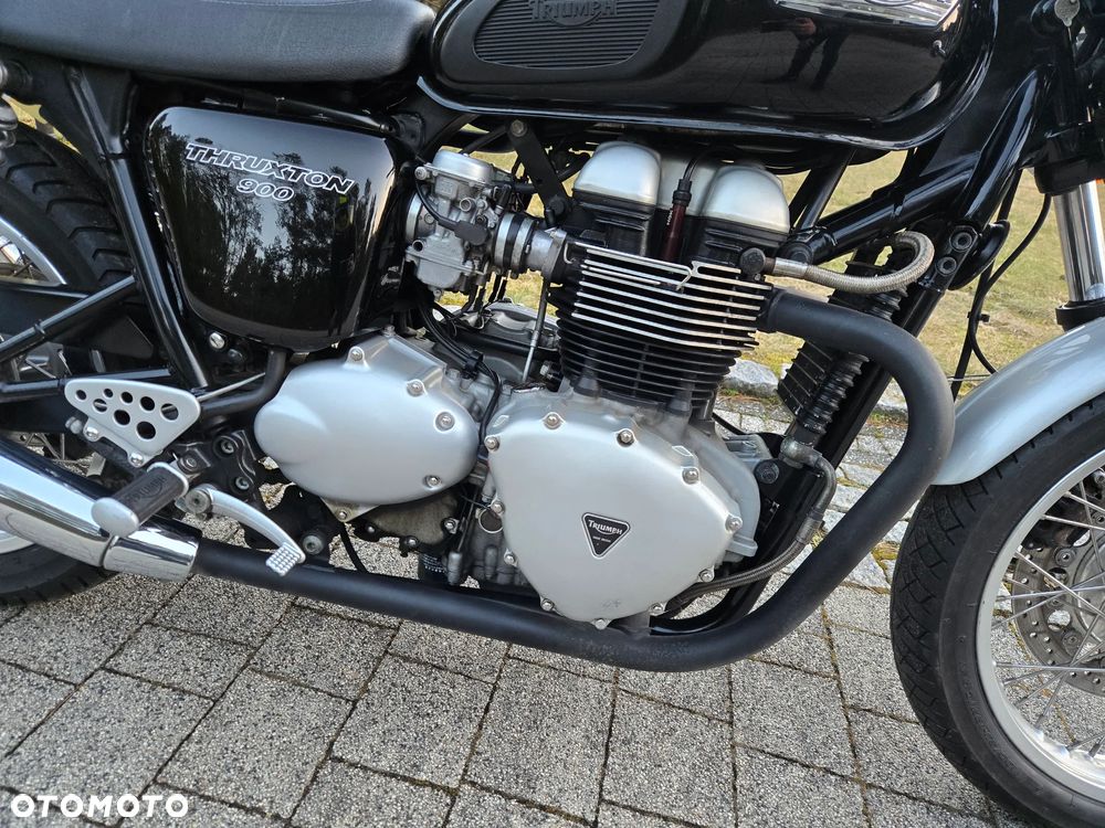Triumph Thruxton - 26