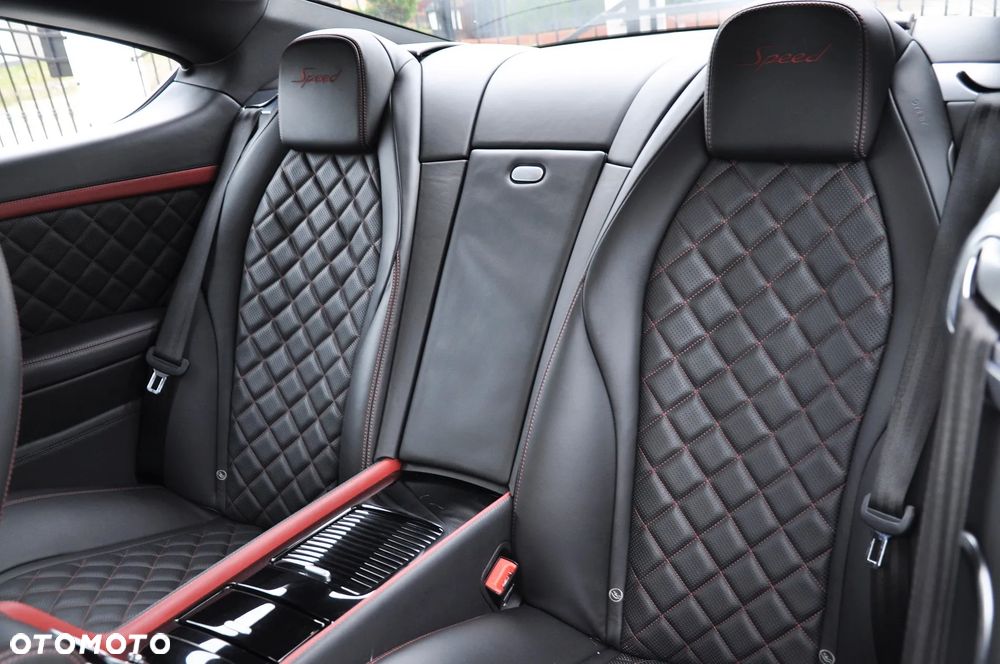 Bentley Continental GT - 13