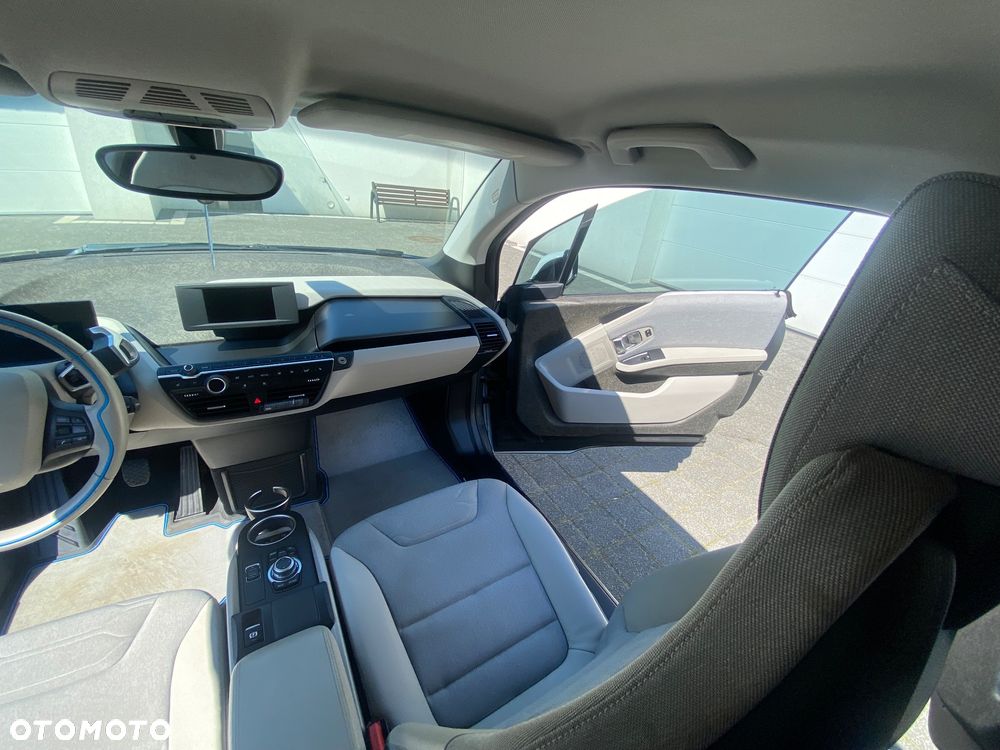 BMW i3 (60 Ah) - 30