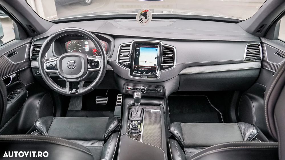Volvo XC 90 D5 AWD R-Design - 11