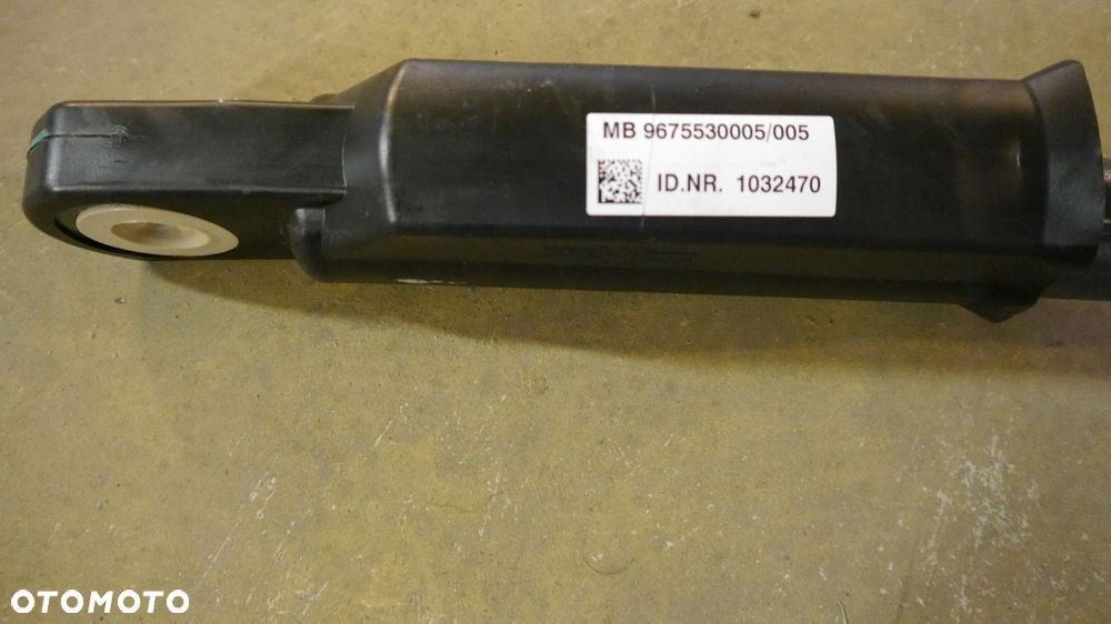 siłownik podnoszenia kabiny atego - 1