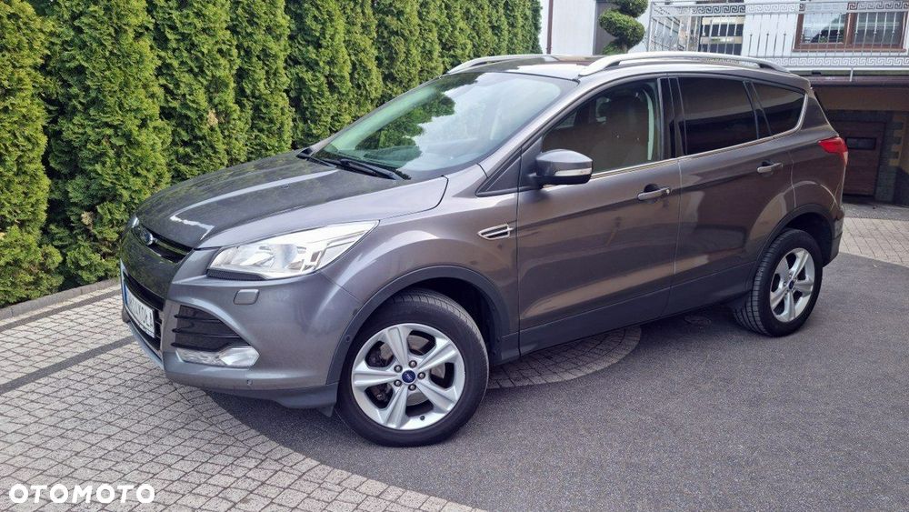 Ford Kuga - 2