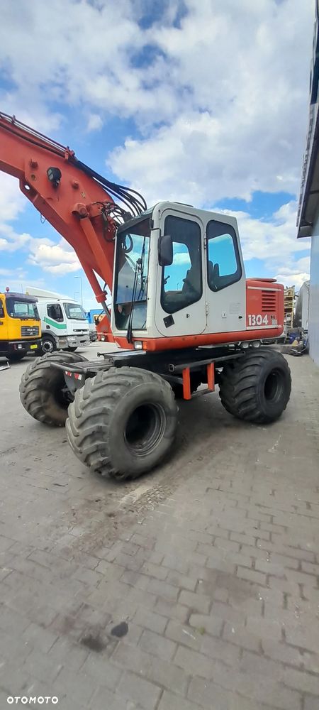 Atlas 1304 - 18
