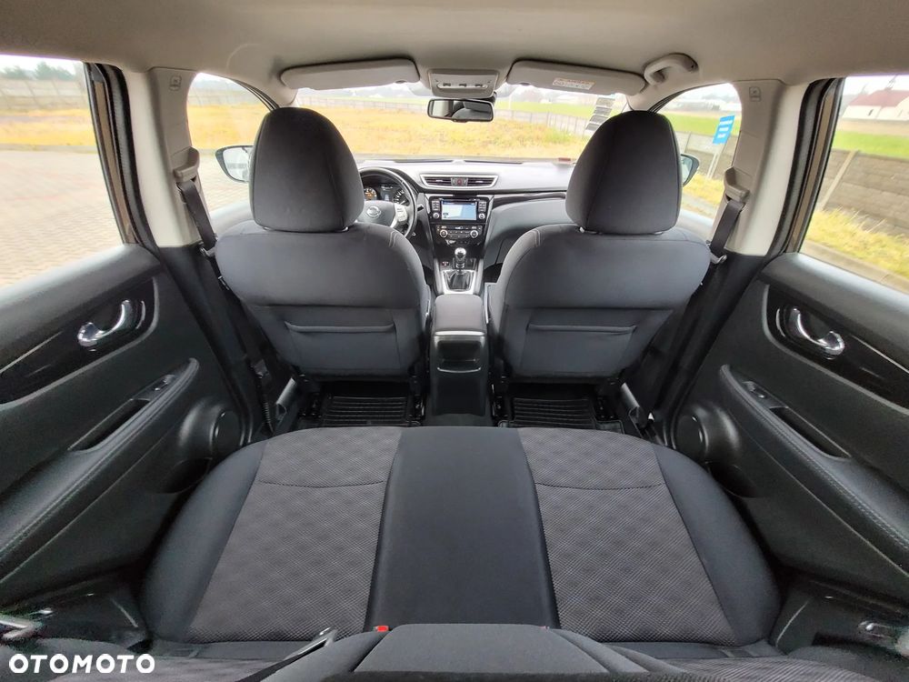 Nissan Qashqai 1.2 DIG-T N-Vision - 20