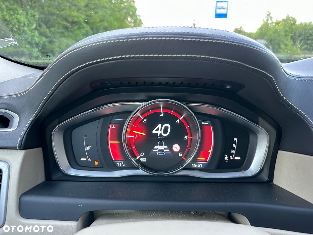 Volvo XC 70 D4 Geartronic Momentum - 39