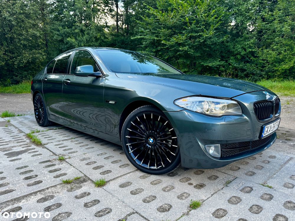BMW Seria 5 535i xDrive Luxury Line - 3
