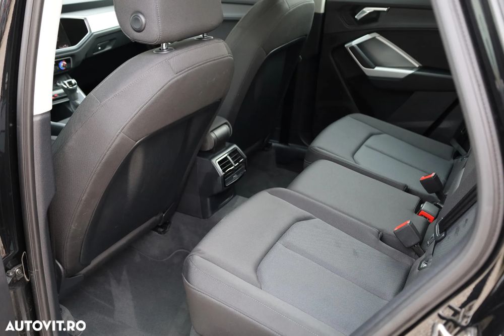 Audi Q3 35 TFSI S tronic - 24