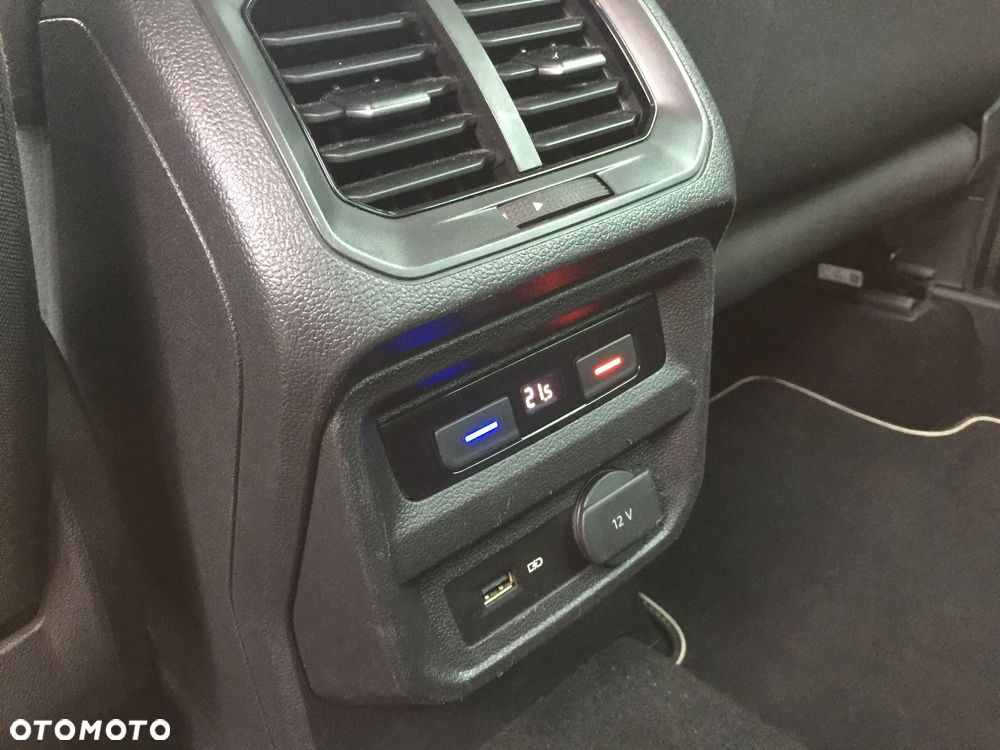 Volkswagen Tiguan - 14