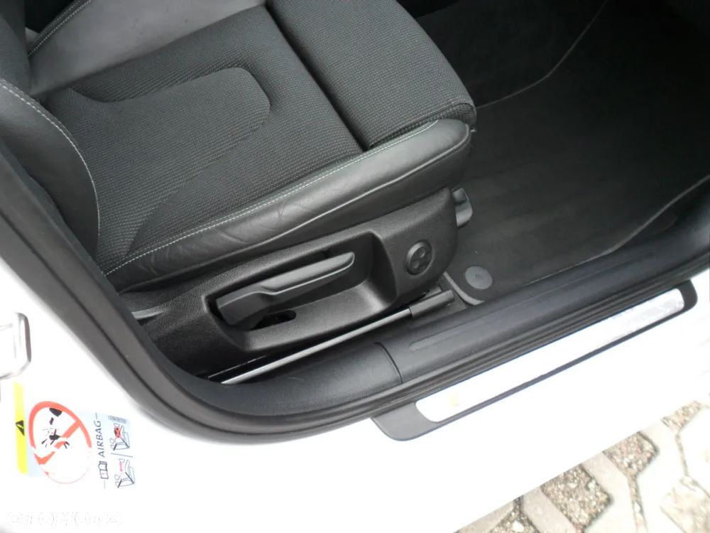 Audi A4 Avant 1.8 TFSI S line Sportpaket - 25