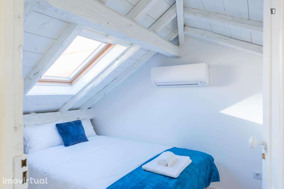 Apartamento com 2 quartos - localizado em Montes Claros Coimbra - Grande imagem: 3/25