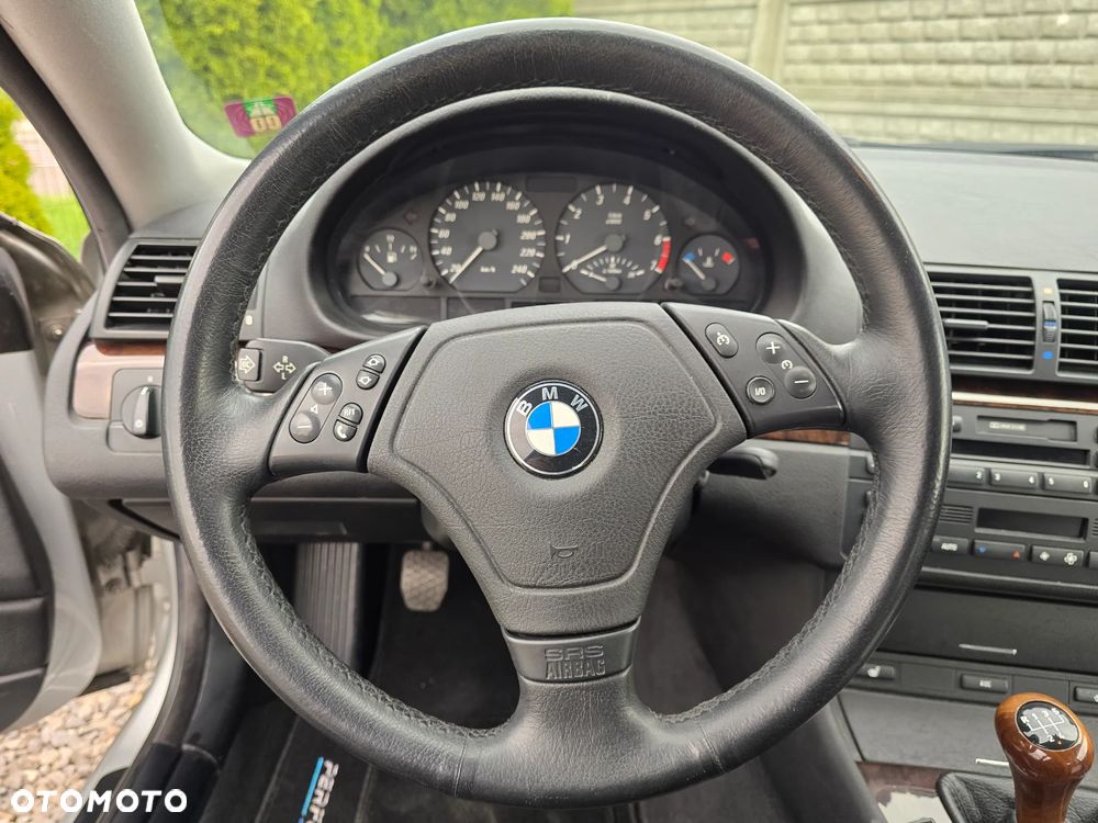 BMW Seria 3 320Ci - 21