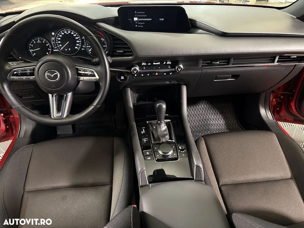 Mazda 3 e-Skyactiv G122 AT MHEV Plus - 10