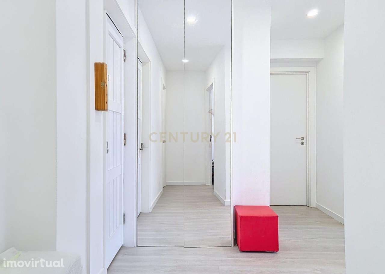 Moderno T2 em Matosinhos com Excelente Localização - Grande imagem: 4/22